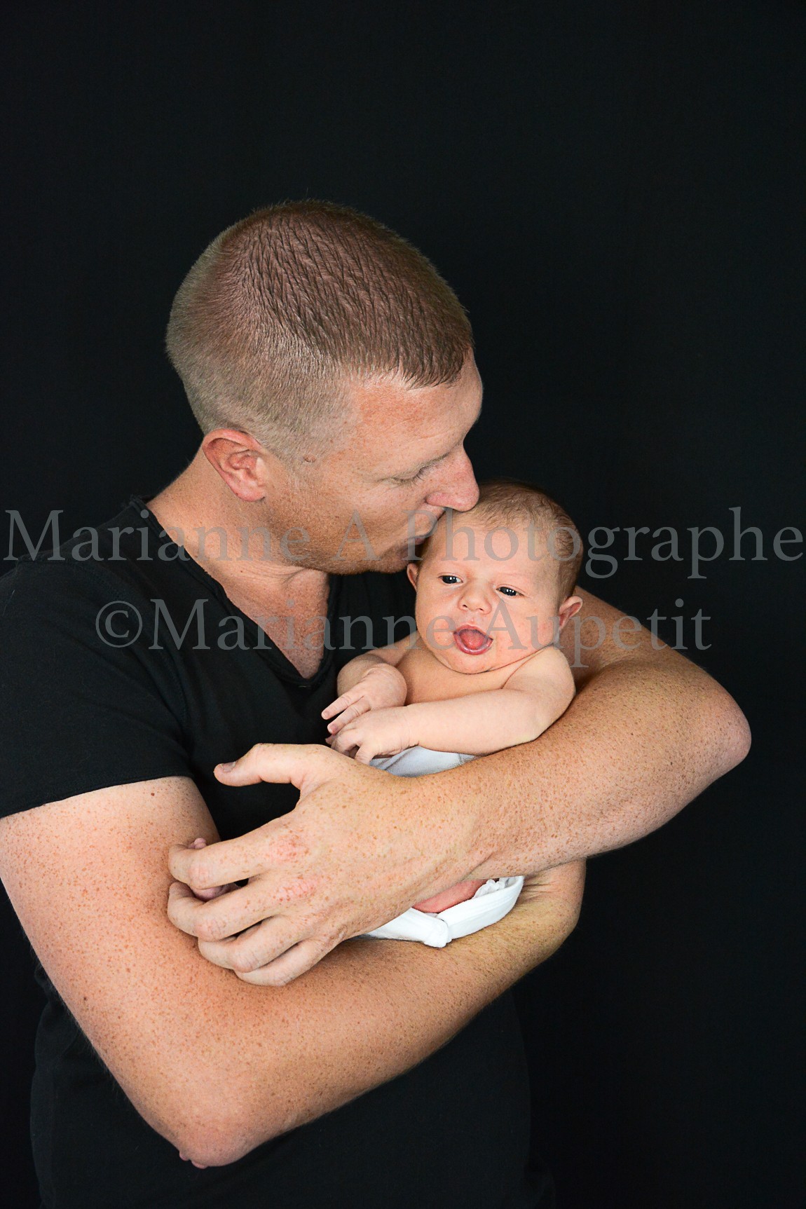 Naissance grossesse marianne aupetit mariannea photographe copie et reproduction interdite 63