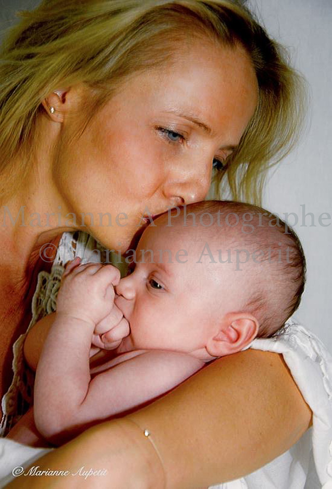 Naissance grossesse marianne aupetit mariannea photographe copie et reproduction interdite 84